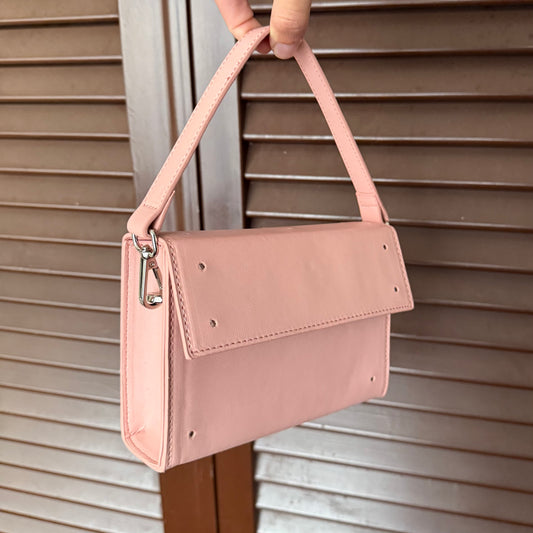 Tracolla corta in similpelle - Rosa